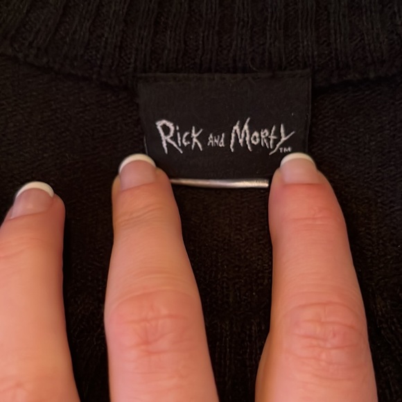 6 Sweatshirt Bundle - Picture 7 of 15